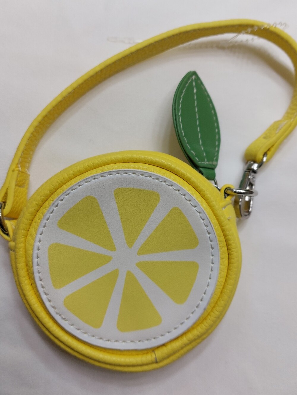 Lemon Slice Round Wristlet Coin Purse